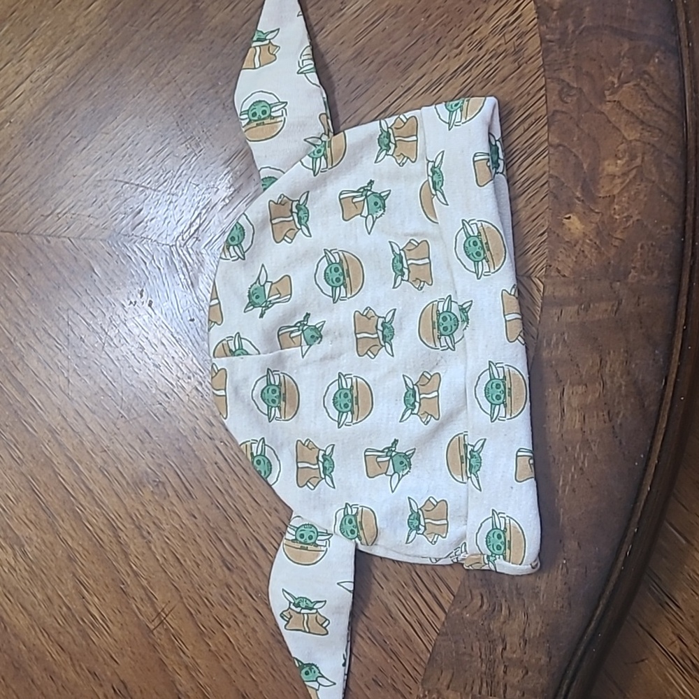 Star Wars Baby Yoda baby 3 month beanie hat with ears